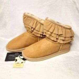 NWT Australia LUXE Collective Chapel Ruffle Short Boots Women's Size 10,